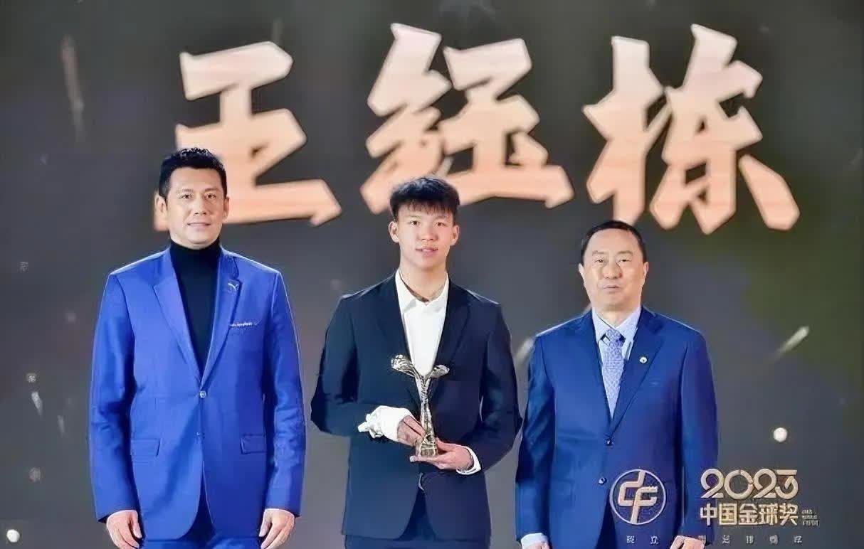 九游体育-中超-米特里策首秀2射1传王钰栋破门伤退浙江3-0完胜海牛(王钰栋个人资料)