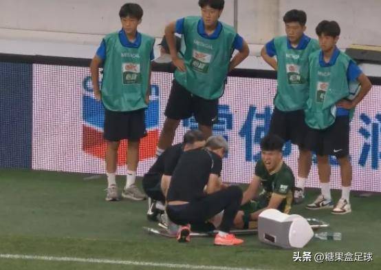 中超-米特里策首秀2射1传王钰栋破门伤退浙江3-0完胜海牛(王钰栋个人资料)