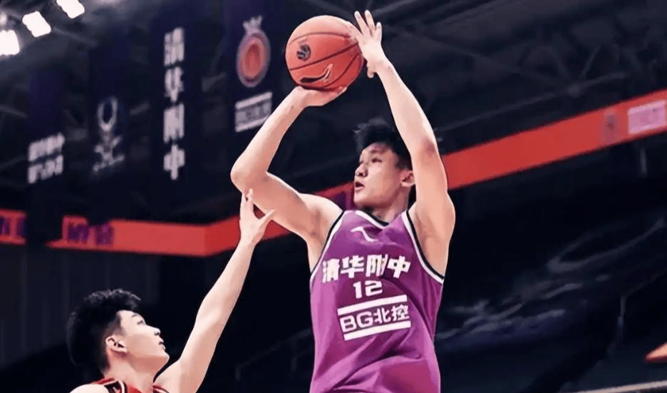 欢迎管子煜来到广州男篮，华侨大学表现令人动容(华侨大学cuba篮球队最新合照)