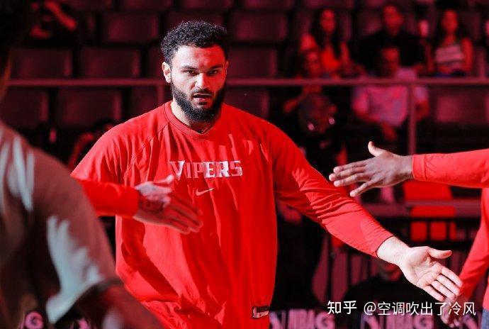 九游体育-火箭决定让谢泼德退出夏联后者两场合计44中16(里德谢泼德高中数据)