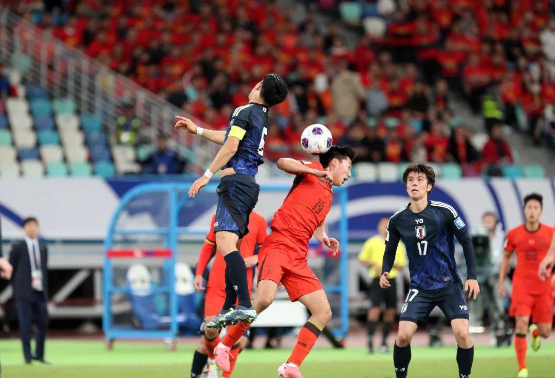 强强碰撞：日本队战胜加拿大队(日本vs加拿大足球)